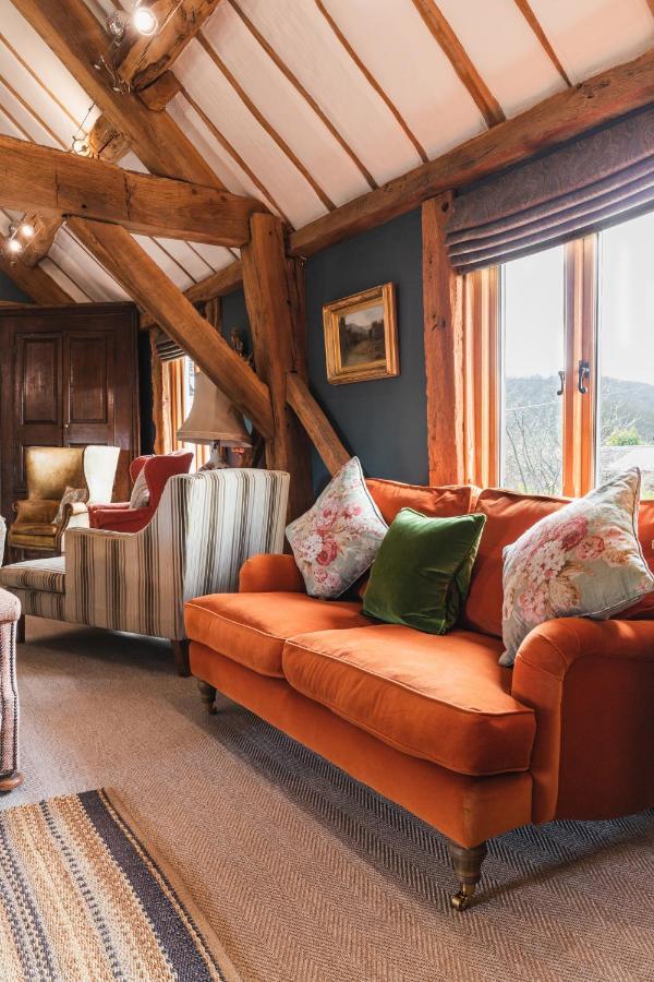 Holiday home Meadow End Barn